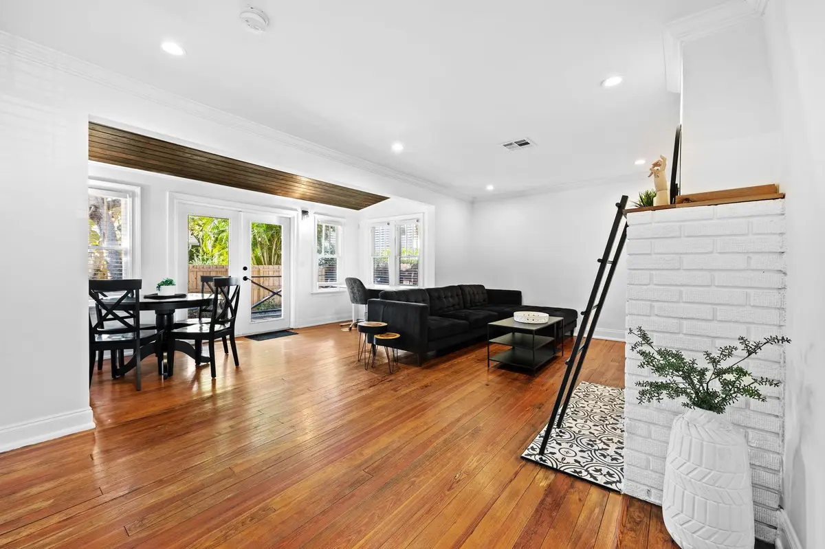 Photo 4 at 713 NE 17th Road, Fort Lauderdale
