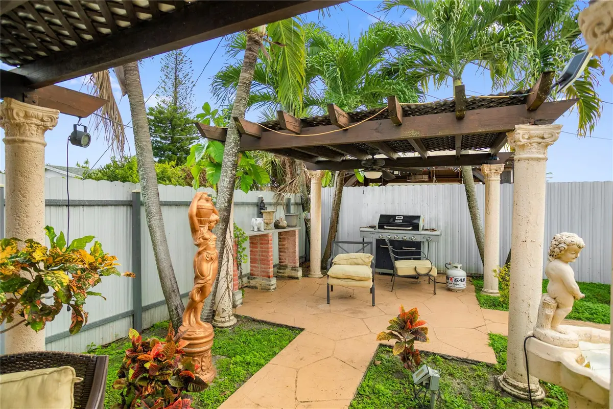 Photo 8 at 17811 NW 12th Court, Miami Gardens