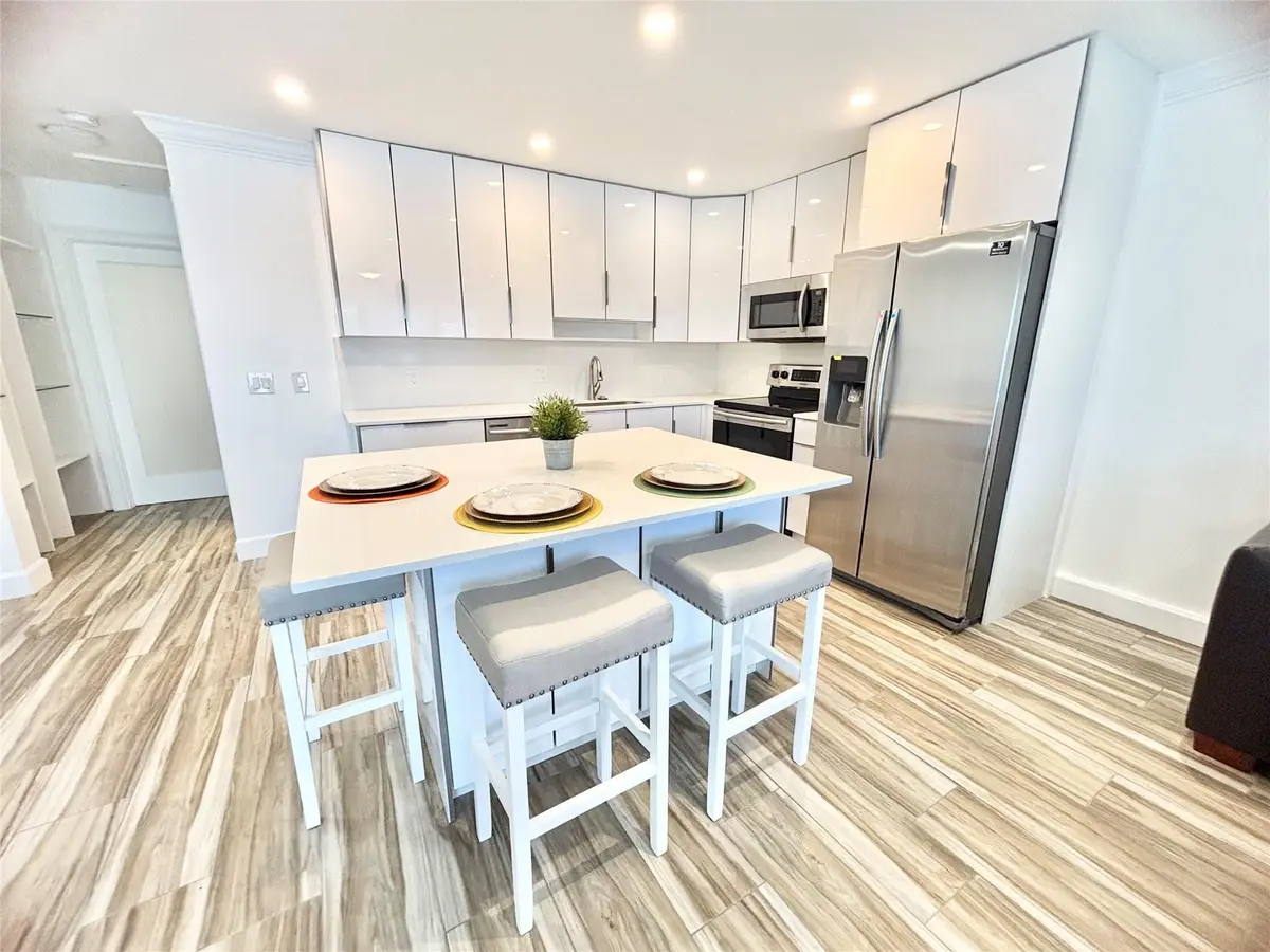 Photo 5 at 279 Oakridge P 279, Deerfield Beach