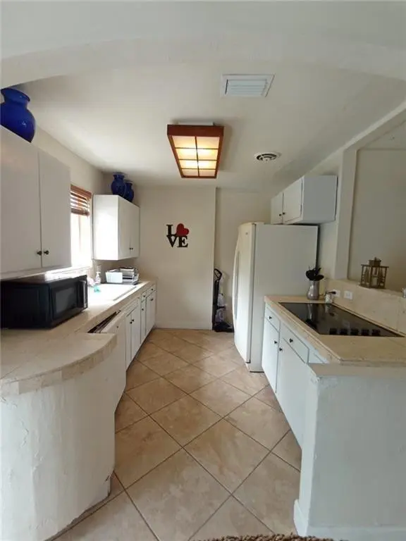 Photo 4 at 510 S 29th Court, Hollywood