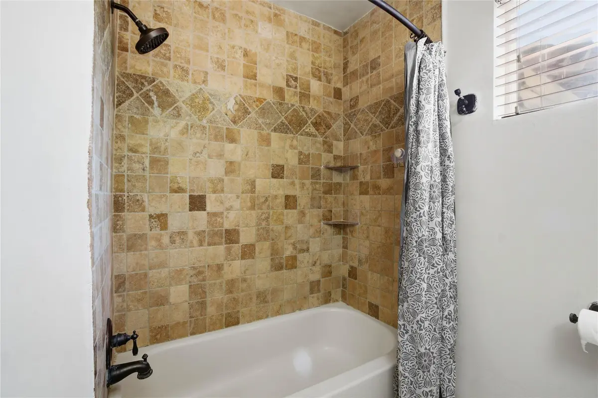 Photo 7 at 510 S 29th Court, Hollywood