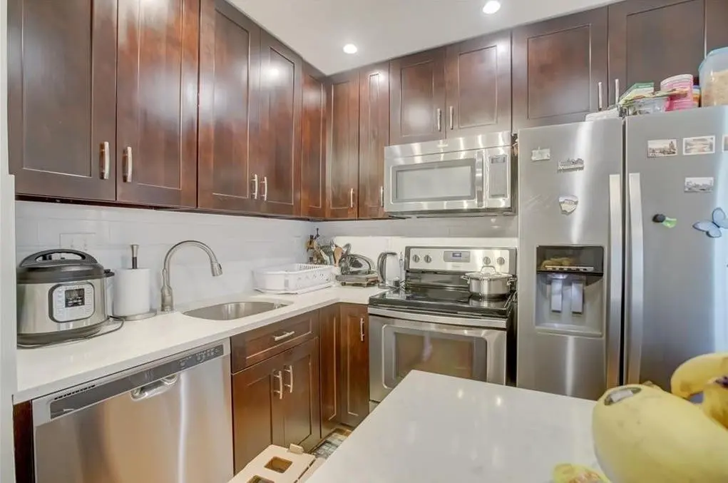 Photo 5 at 2990 NE 16th Avenue 301, Oakland Park