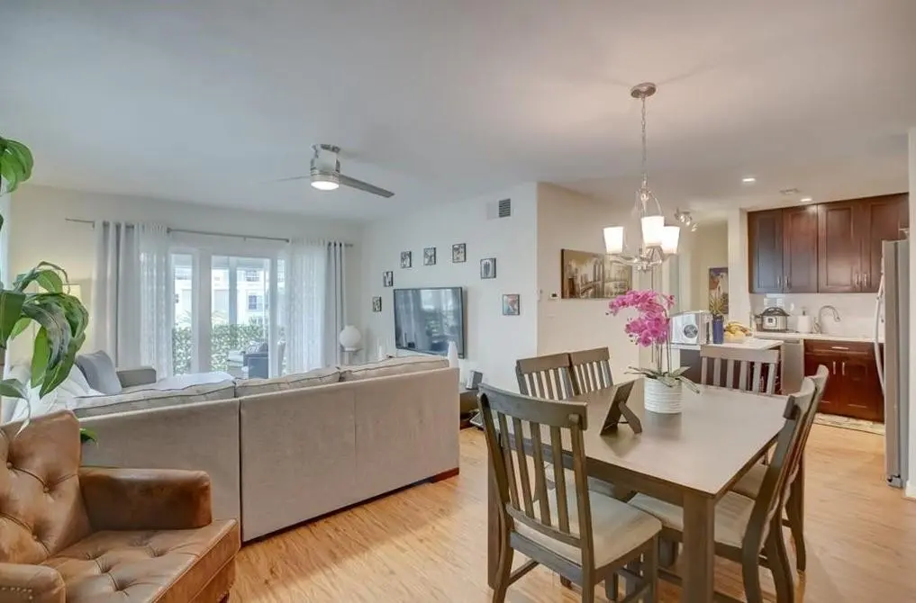 Photo 6 at 2990 NE 16th Avenue 301, Oakland Park