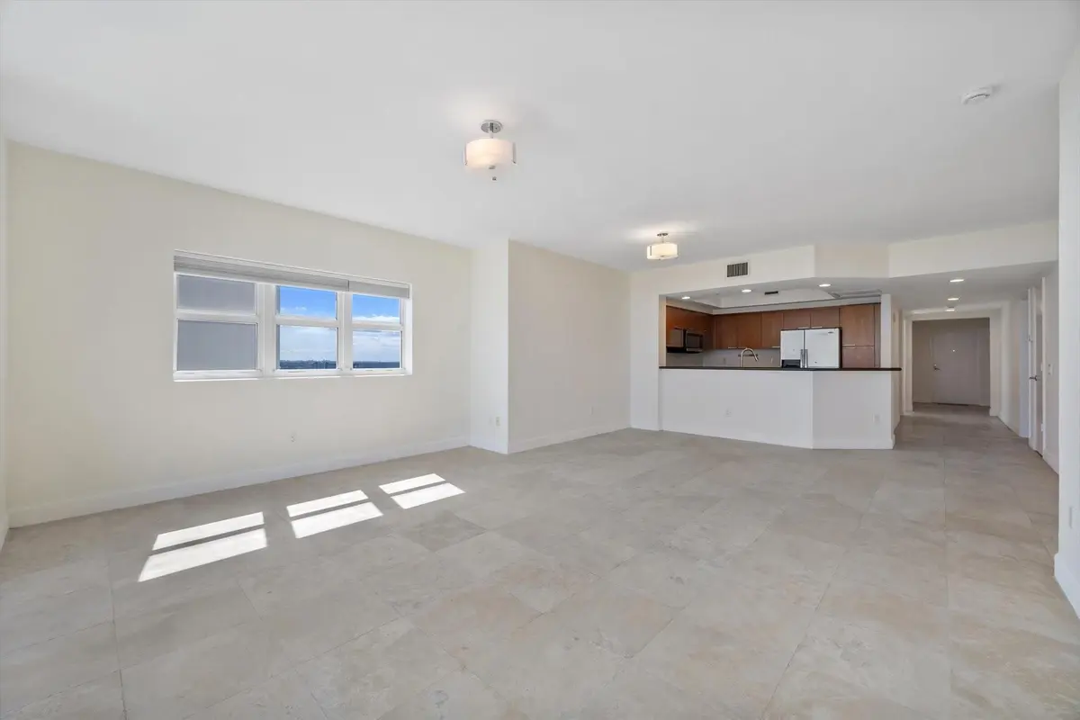 Photo 8 at 15051 Royal Oaks Lane 2106, North Miami