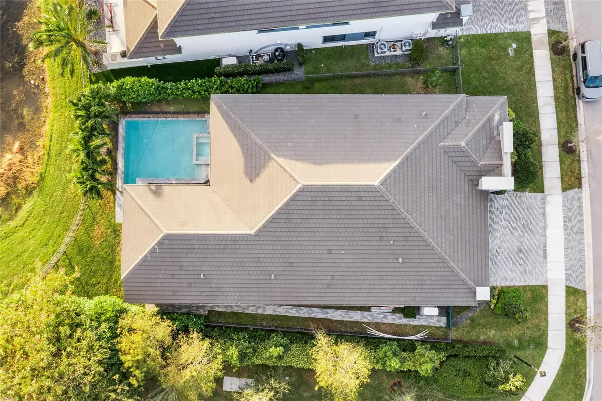 Photo 5 at 10650 Coral Street, Parkland