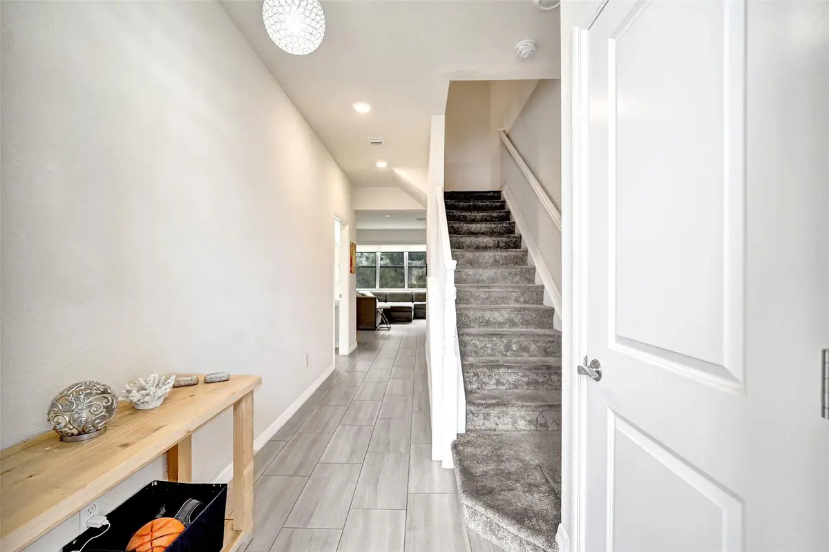 Photo 3 at 5068 Greenway Drive 0, Hollywood
