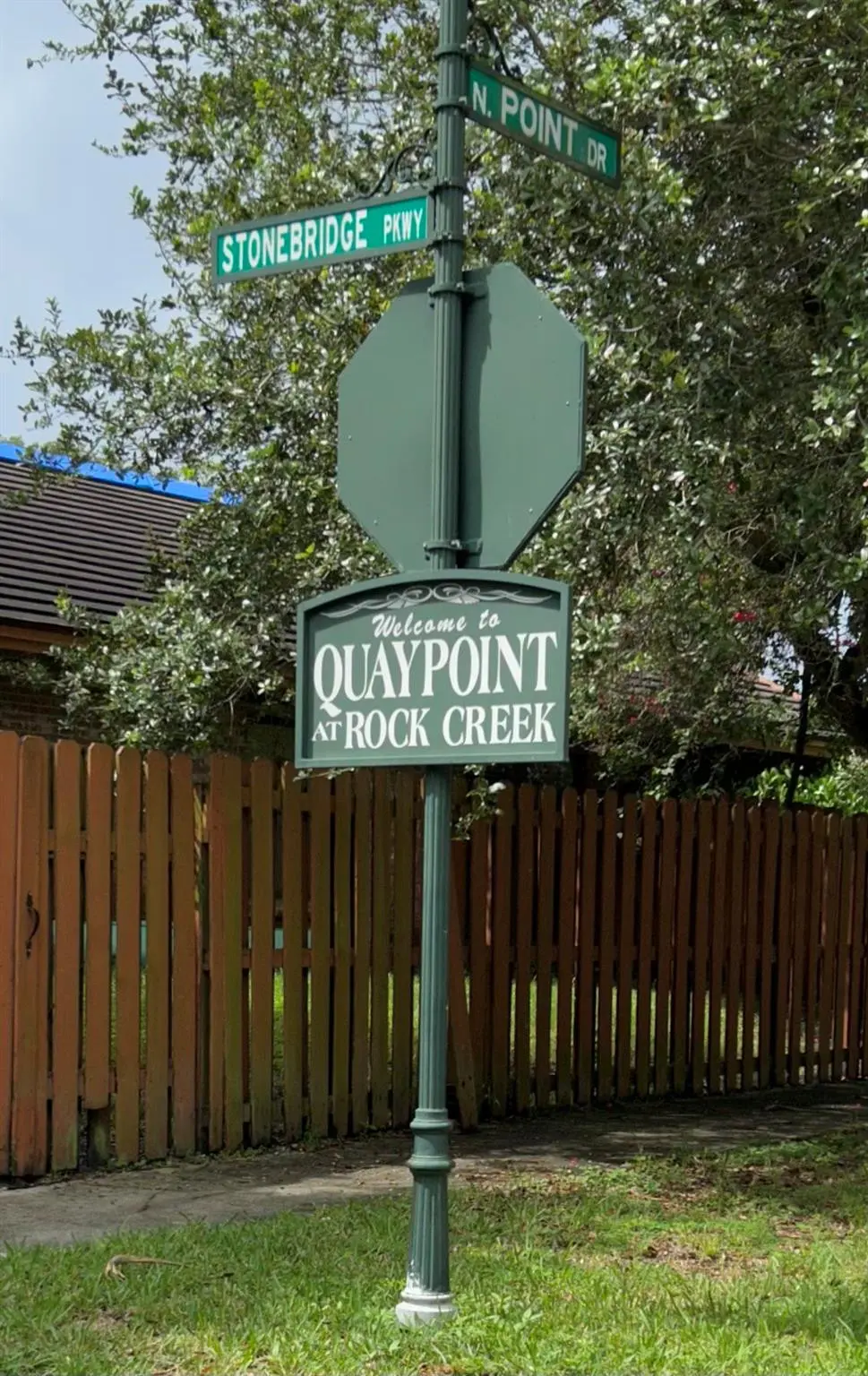 Street Intersection at 3440 E Point Drive, Cooper City