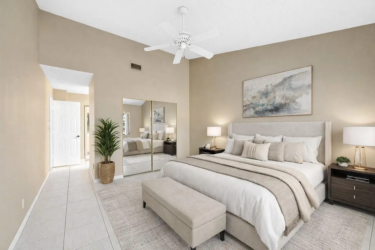 Photo 6 at 6053 Petaluma Drive, Boca Raton