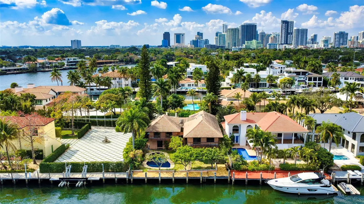 Photo 1 at 516 Bontona Avenue, Fort Lauderdale