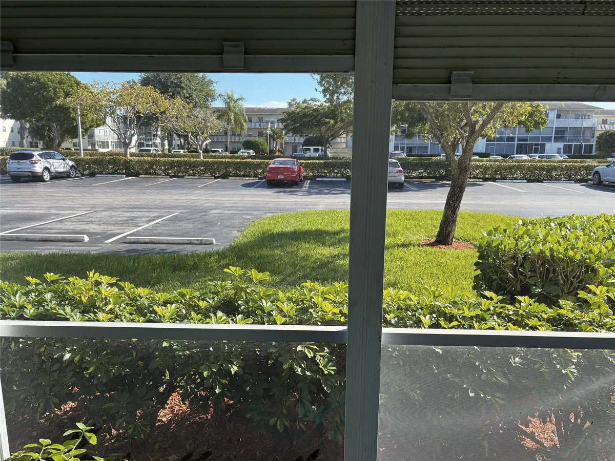 Photo 1 at 91 Preston C C, Boca Raton