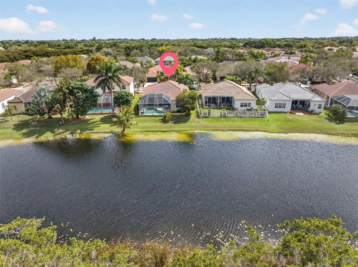 Photo 1 at 4042 Pinewood Lane, Weston