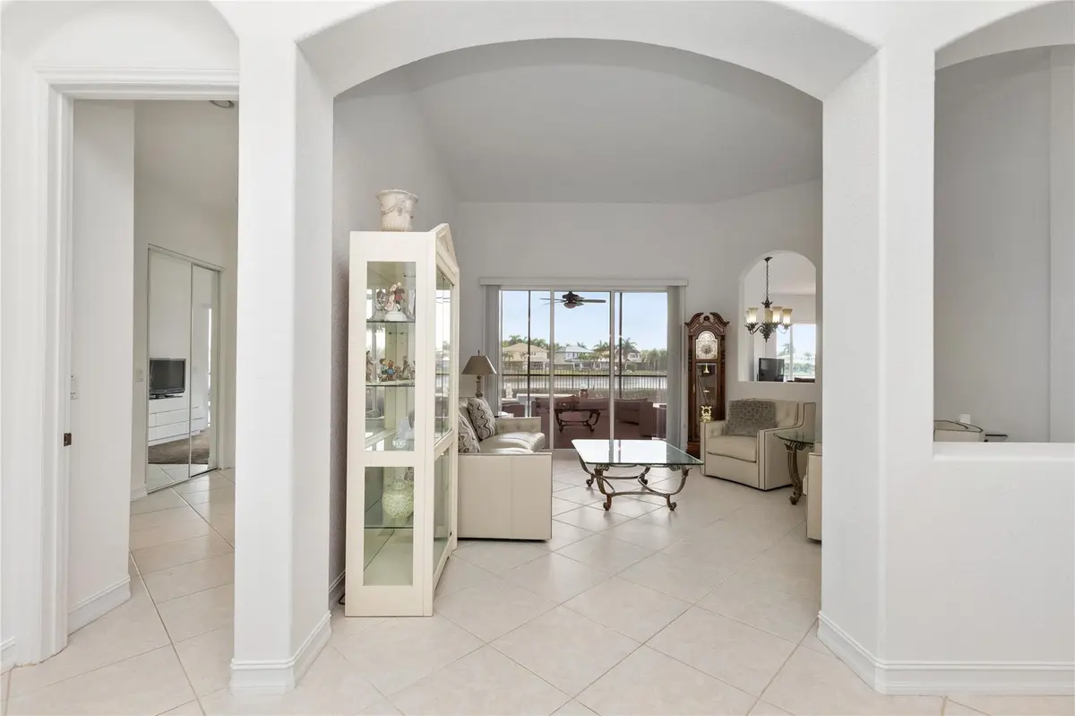 Photo 7 at 6978 NW 111th Terrace, Parkland
