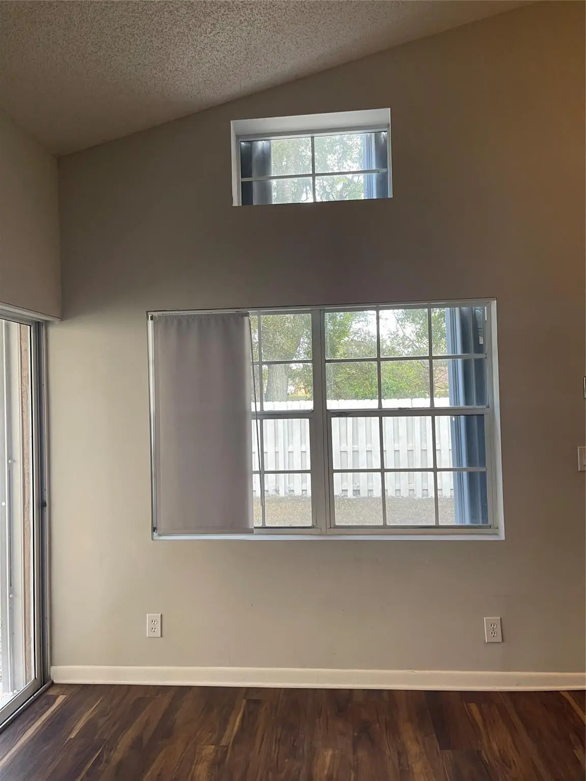 Photo 5 at 480 Somerset Way, Weston