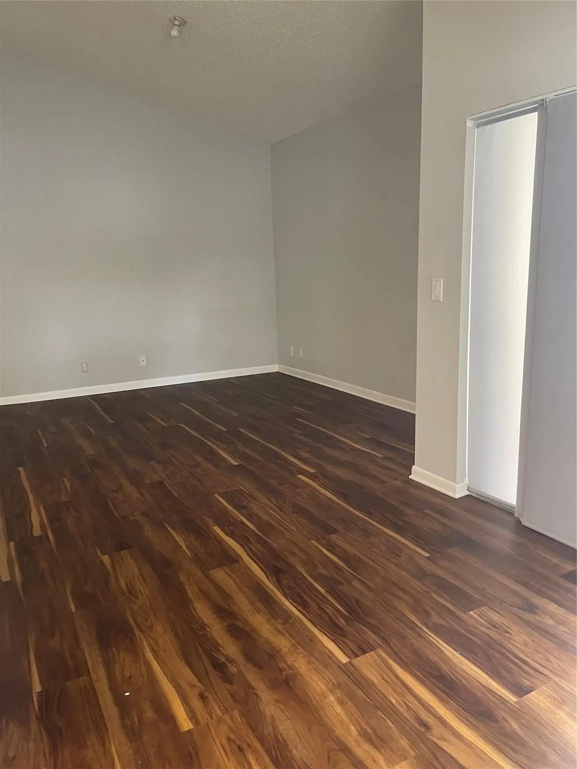 Photo 7 at 480 Somerset Way, Weston