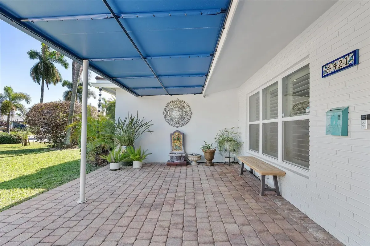 Photo 4 at 4421 NE 16th Avenue, Oakland Park