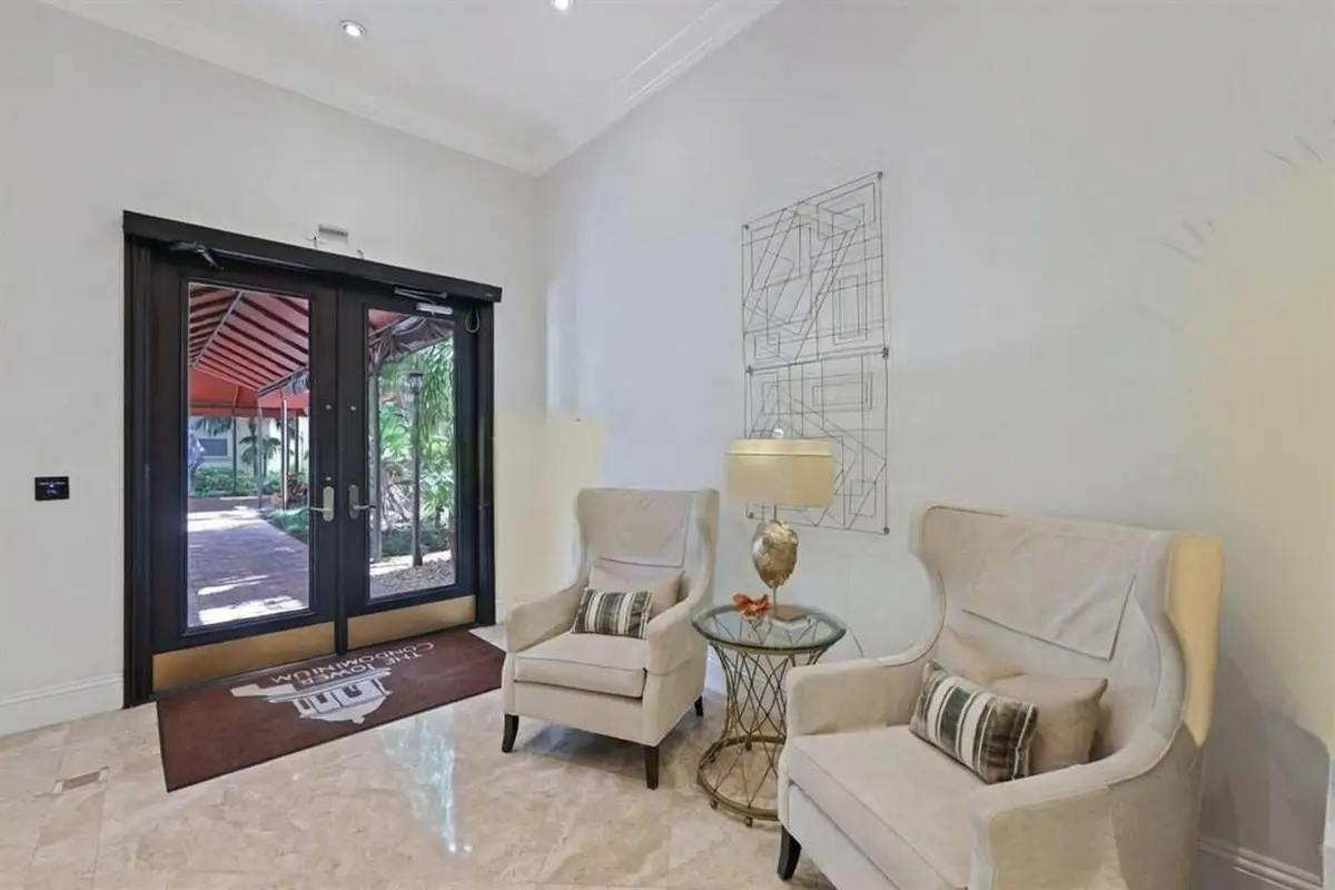 Photo 7 at 651 Okeechobee Boulevard 306, West Palm Beach