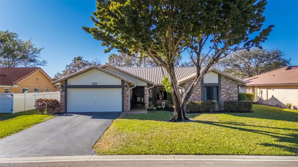 Photo 1 at 462 NW 113th Terrace, Coral Springs
