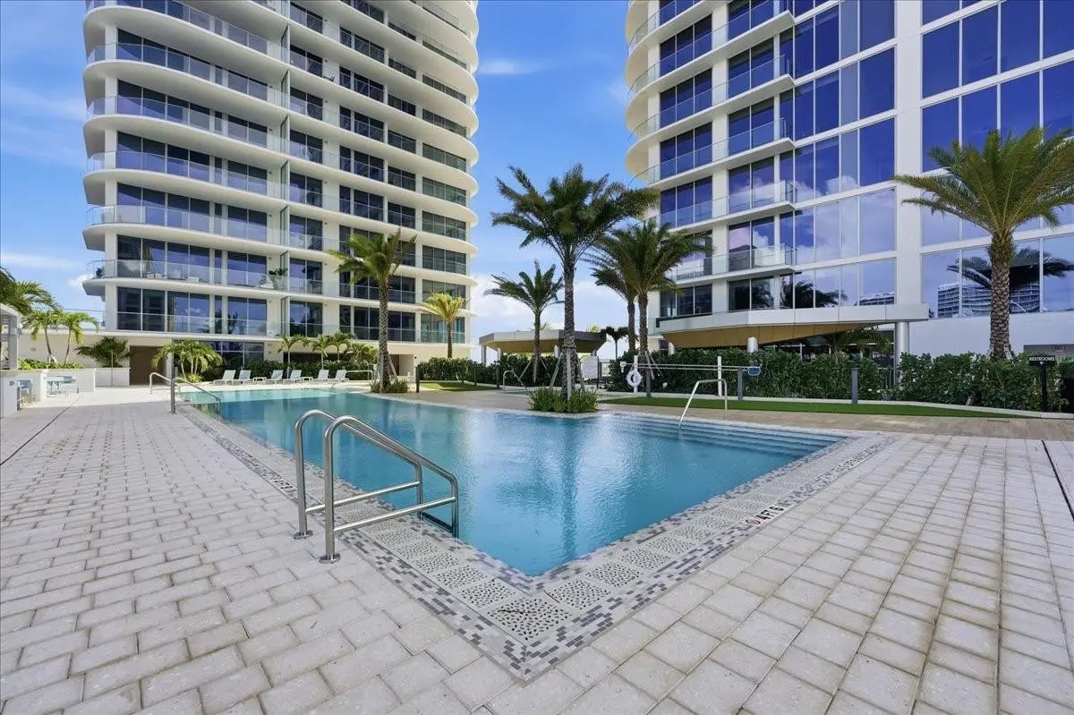 Photo 11 at 153 N Seabreeze Boulevard S-502, Fort Lauderdale