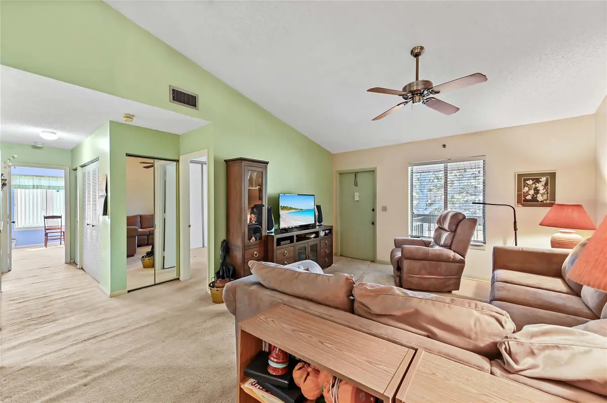 Photo 5 at 6414 Chasewood Drive H, Jupiter