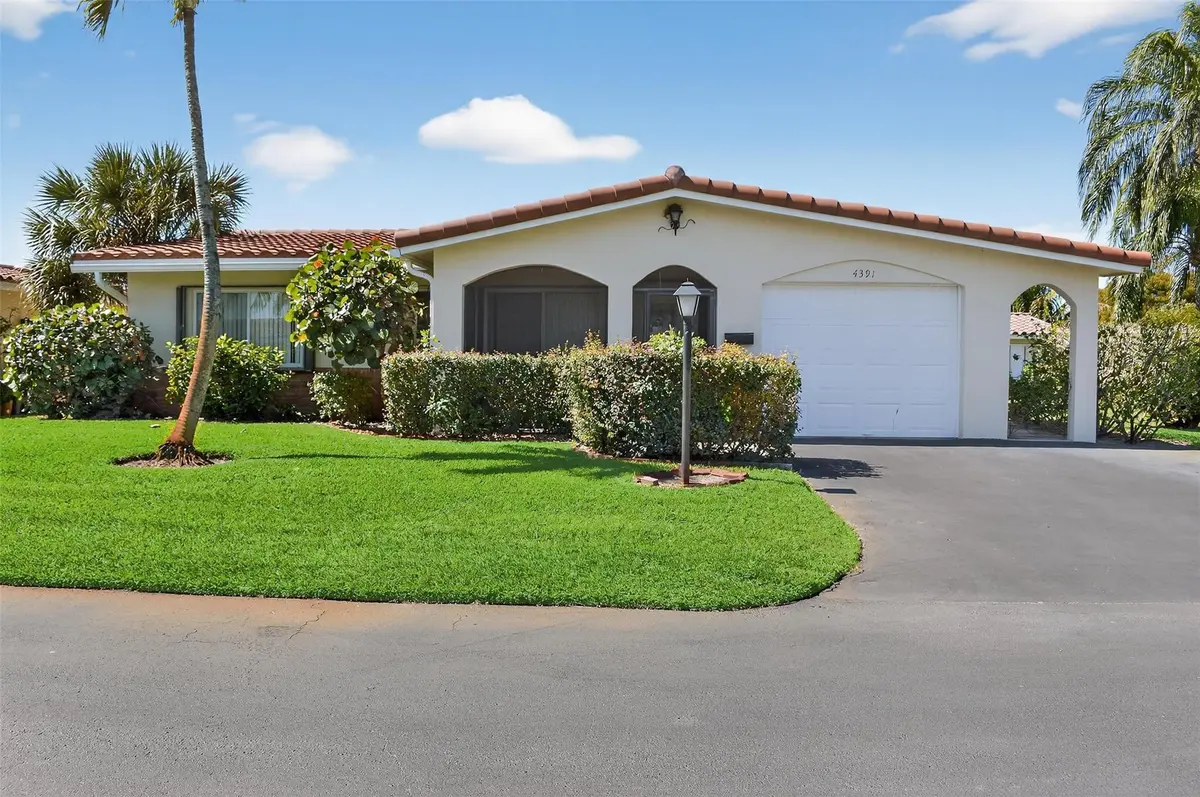 Photo 1 at 4391 NW 12th Avenue, Deerfield Beach