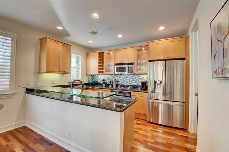 Photo 5 at 306 E Mallory Circle, Delray Beach