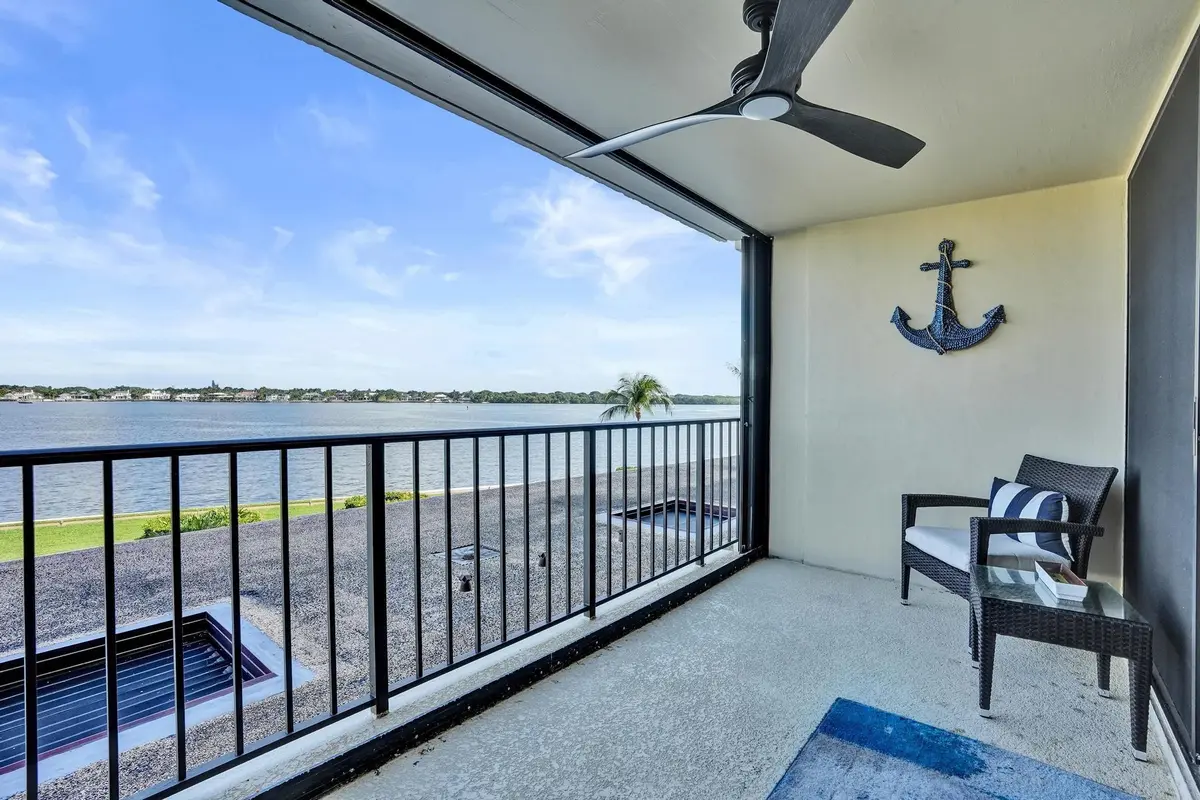 Photo 8 at 132 Lakeshore Drive 317, North Palm Beach