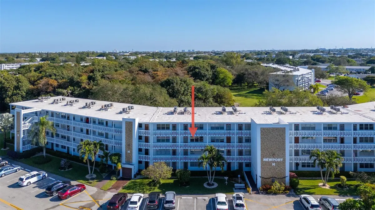 Photo 7 at 3028 Newport H, Deerfield Beach