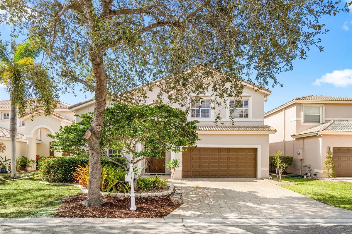 Photo 2 at 5260 NW 112th Way, Coral Springs