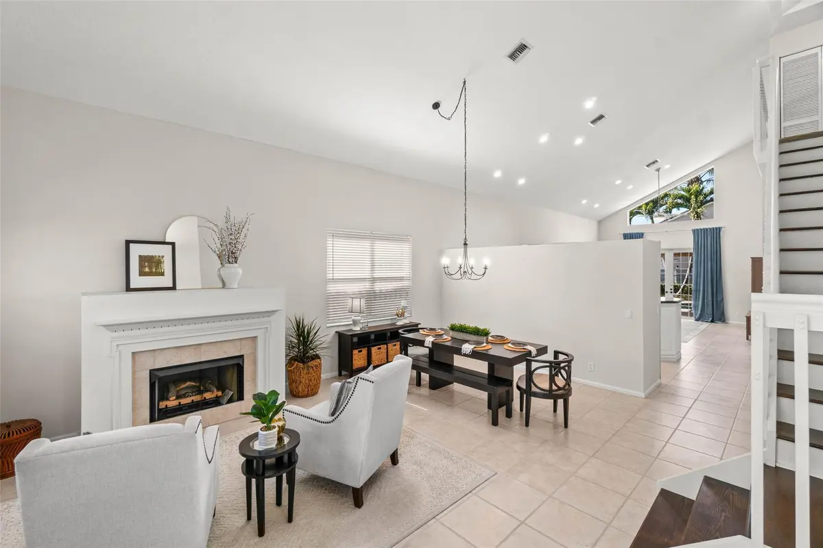 Photo 4 at 5260 NW 112th Way, Coral Springs