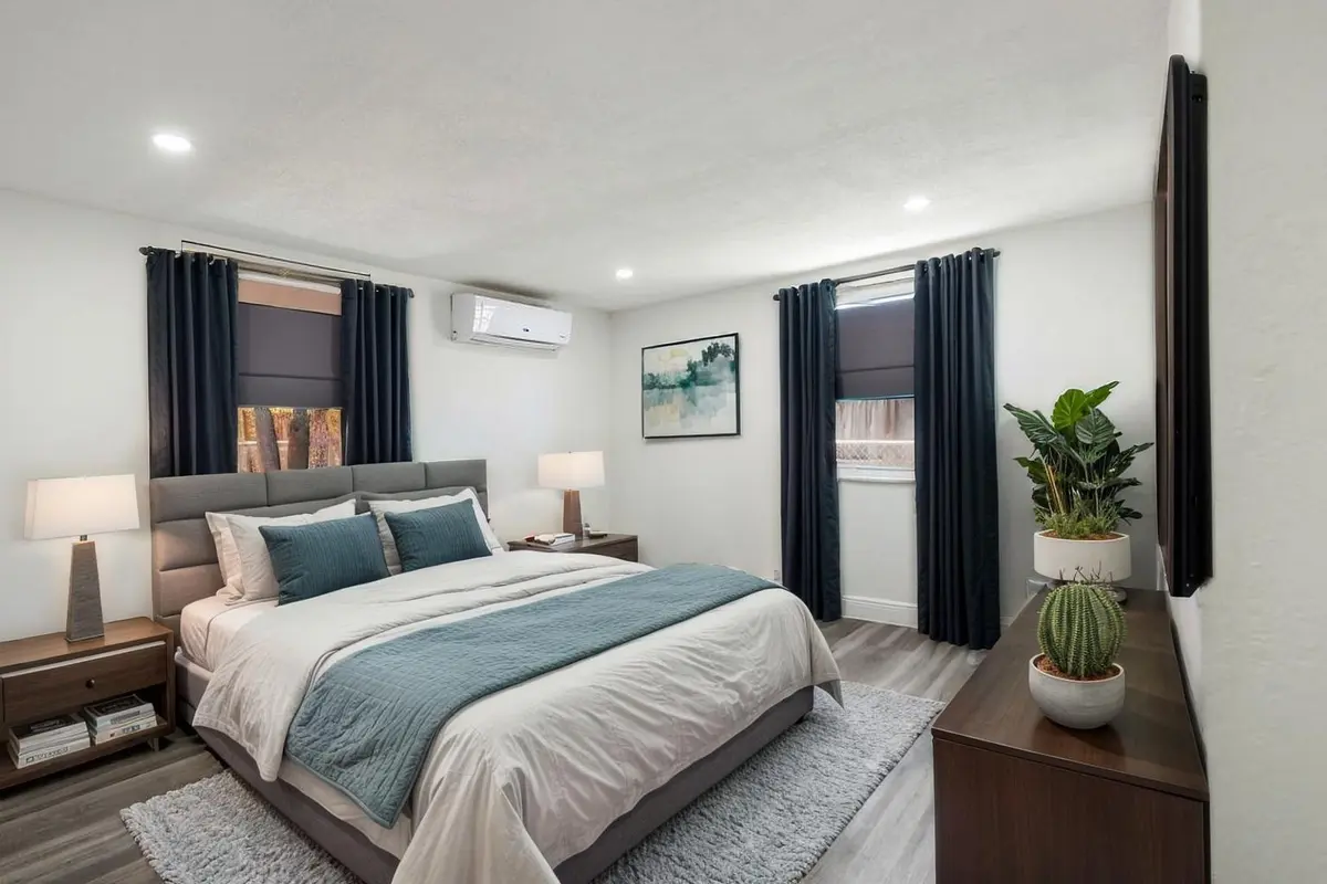 Photo 8 at 140 NW 46th Street, Oakland Park