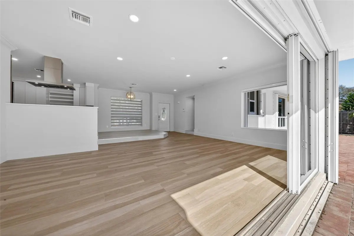 Photo 8 at 1762 NE 38th Street, Oakland Park