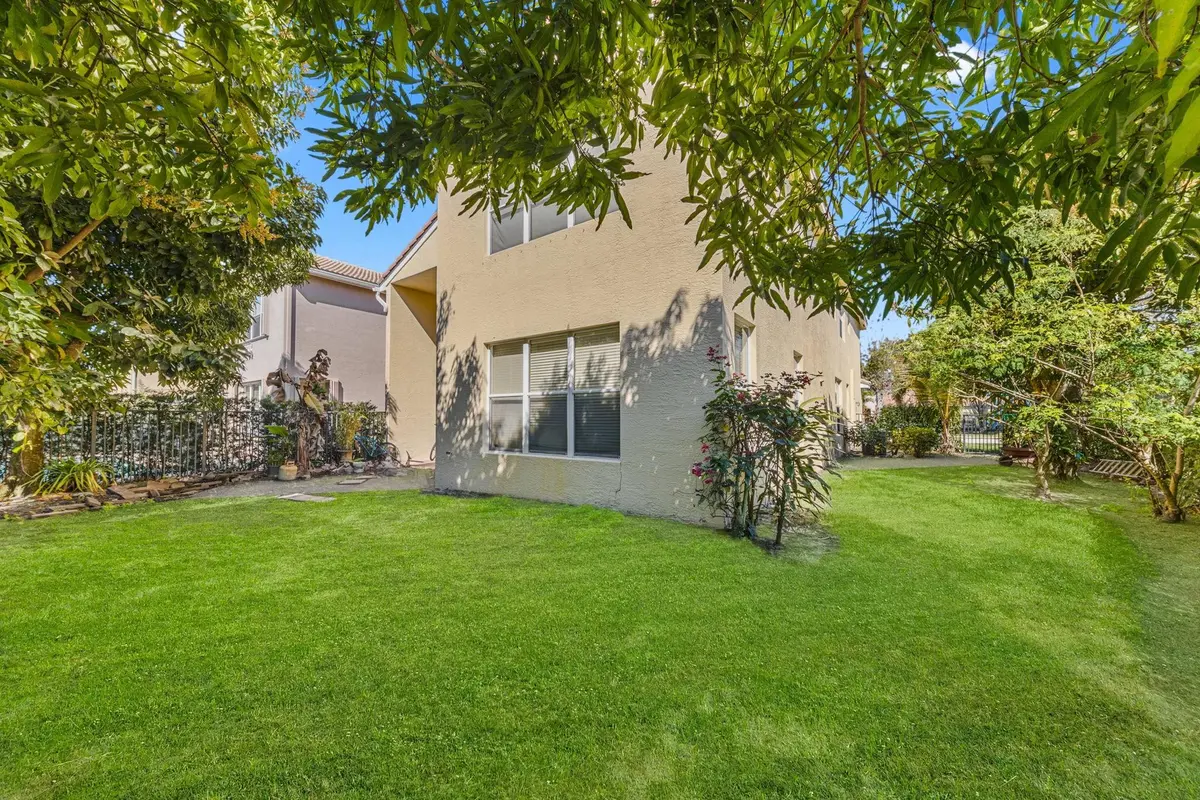 Photo 5 at 11729 Rock Lake Terrace, Boynton Beach