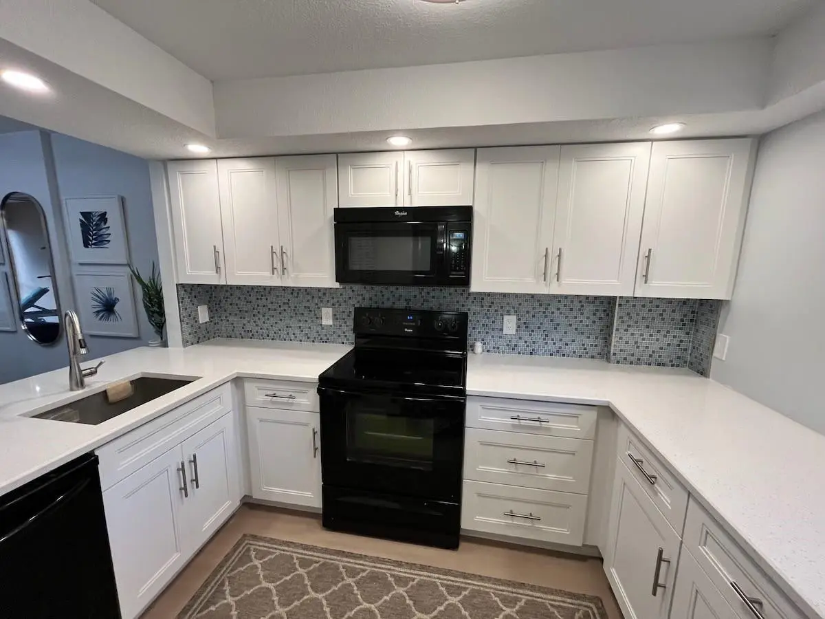 Photo 7 at 113 Royal Park Drive 1G, Oakland Park