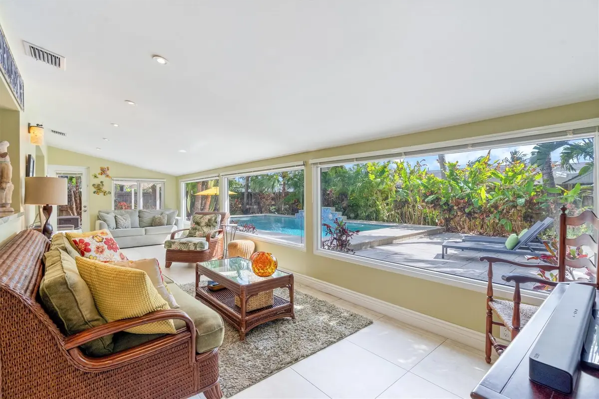 Fabulous Views at 500 NE 28th Drive, Wilton Manors