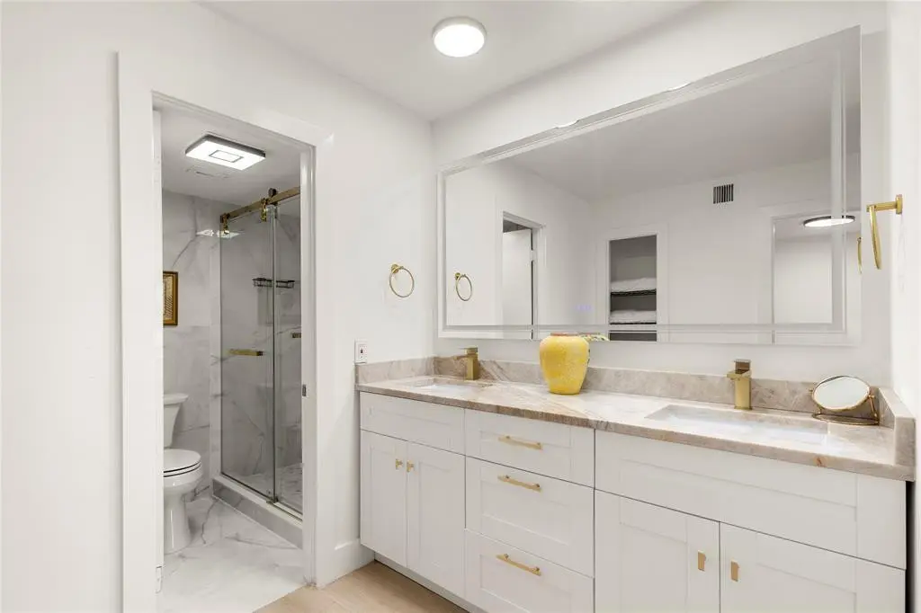 Photo 3 at 2000 S Ocean Boulevard 2p, Lauderdale-By-The-Sea