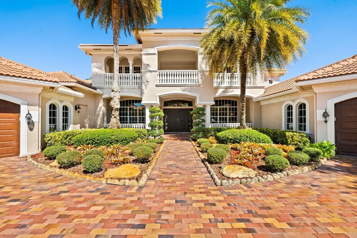 Photo 6 at 12741 Kapok Lane, Davie