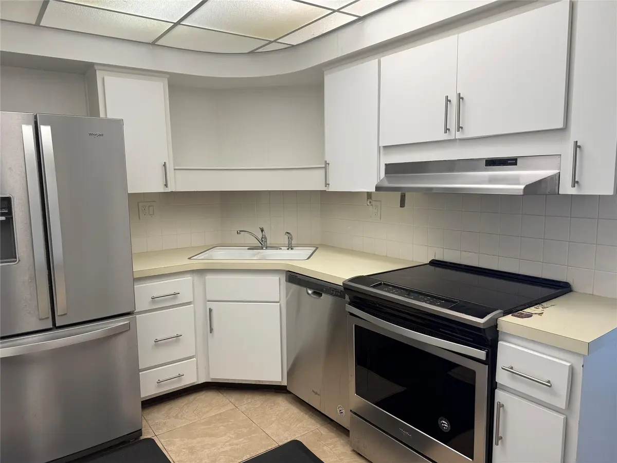Photo 4 at 3200 NE 36th Street 1117, Fort Lauderdale