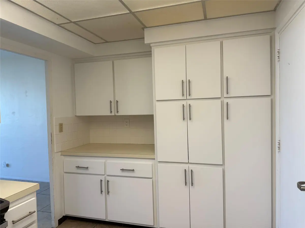 Photo 5 at 3200 NE 36th Street 1117, Fort Lauderdale