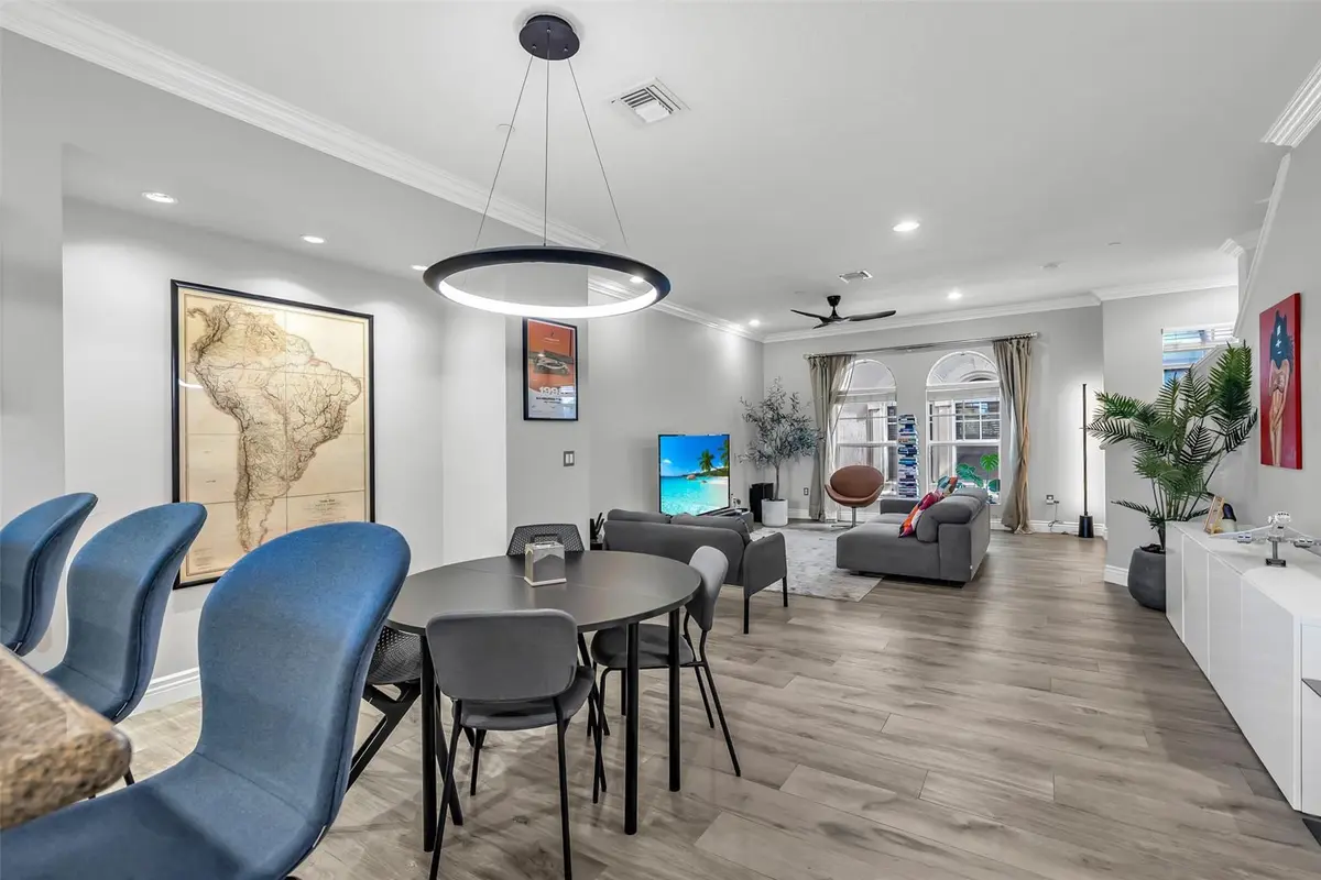 Photo 4 at 1033 NE 17th Way 1905, Fort Lauderdale