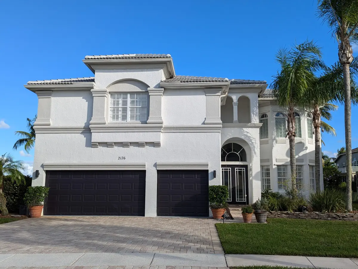 PXL_20240923_212313491 at 2176 Bellcrest Circle, Royal Palm Beach
