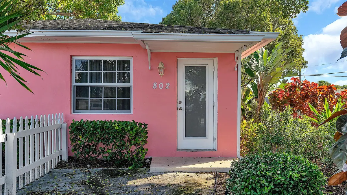 802 - 004 at 802 N J Street, Lake Worth Beach
