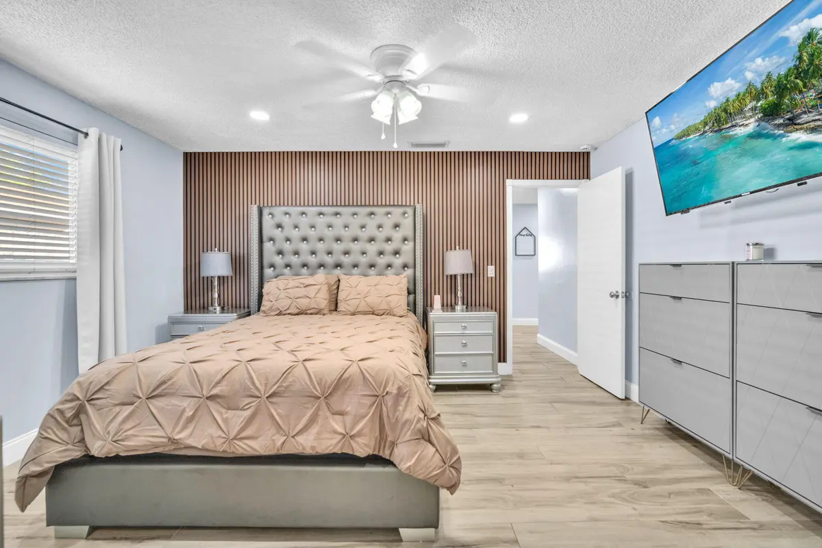38-web-or-mls-DSC_7857 at 9591 Park Row, Boca Raton