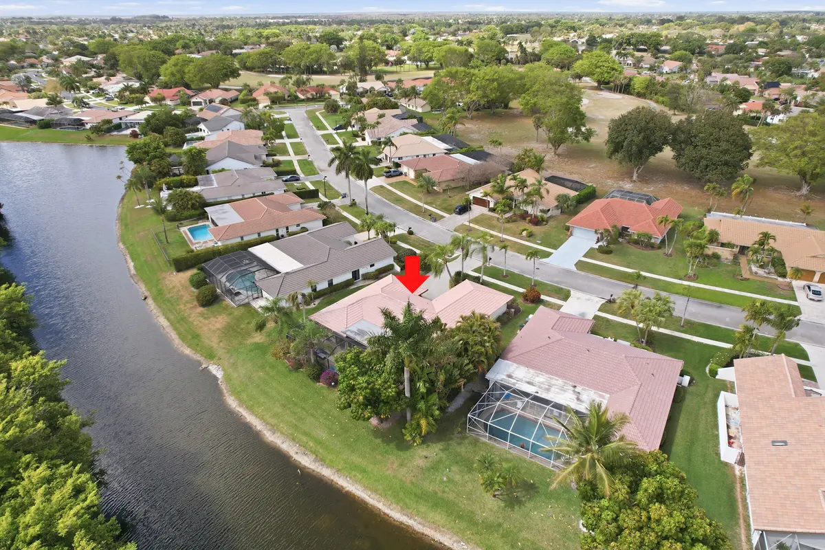 House overview at 10152 Harbourtown Court, Boca Raton