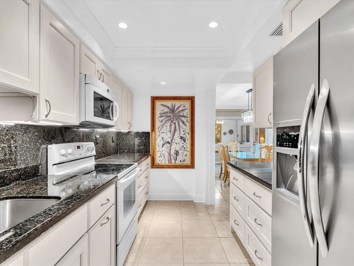 09-FPP00286 at 3333 NE 34th Street 319, Fort Lauderdale