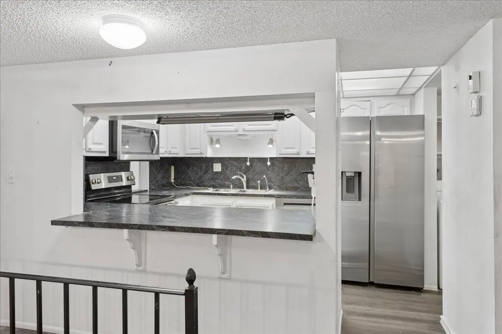 08-U9A6391 at 9491 Evergreen Place 108, Davie