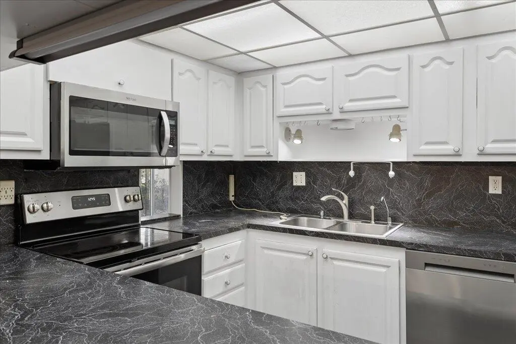 09-U9A6394 at 9491 Evergreen Place 108, Davie