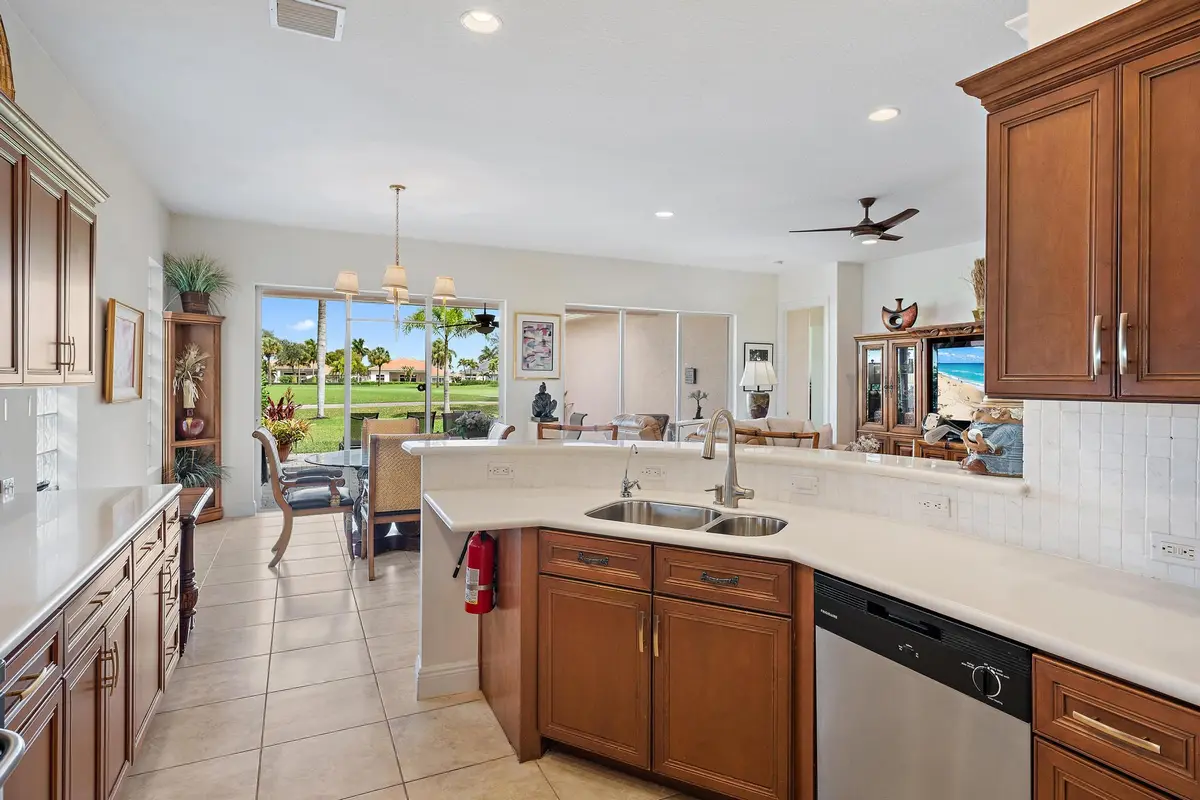 10675 La Strada at 10675 La Strada, West Palm Beach