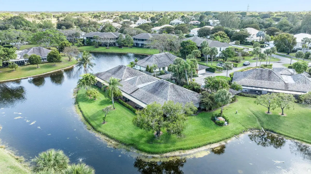 11868 Pebblewood Drive, Wellington, FL – photo 7