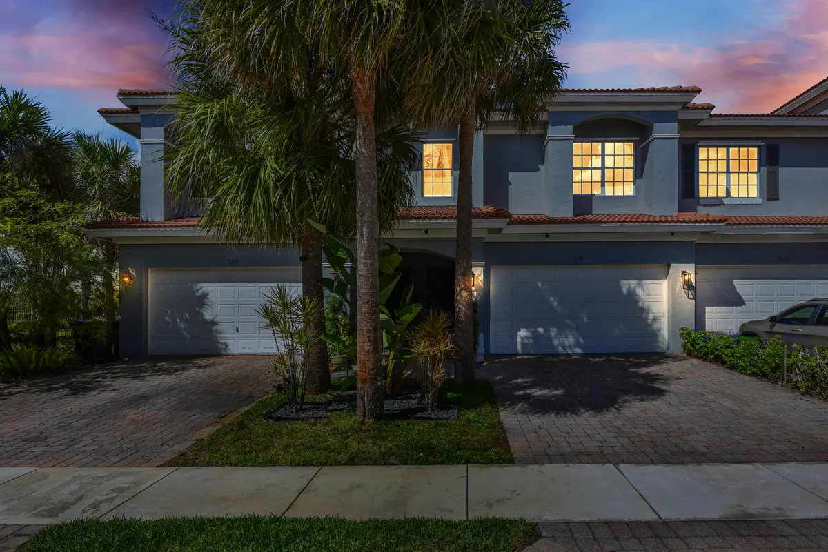 2247 SW Cape Cod Dr_Vinesha Clark_1 2 at 2247 SW Cape Cod Drive, Port St. Lucie