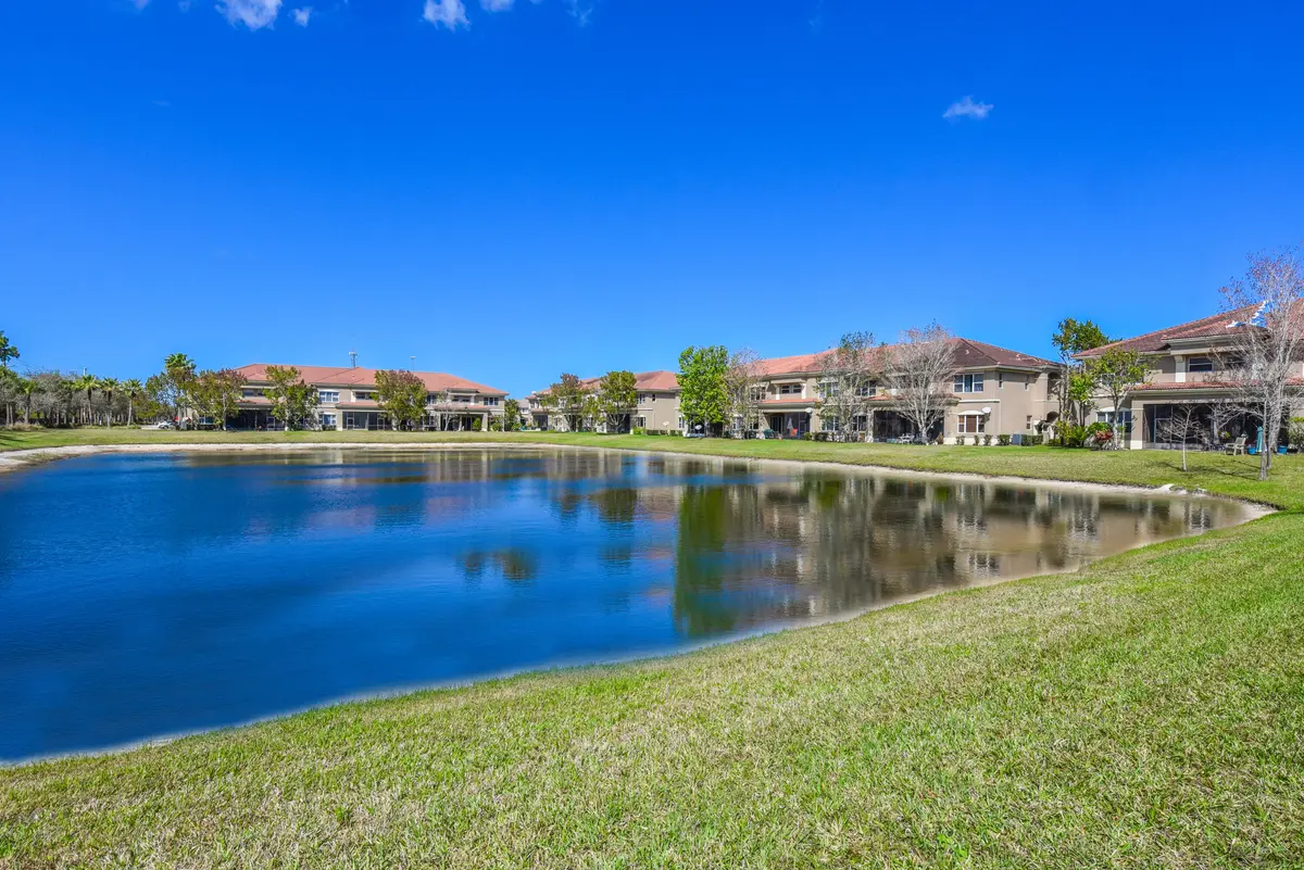 2247 SW Cape Cod Dr_Vinesha Clark_4 at 2247 SW Cape Cod Drive, Port St. Lucie